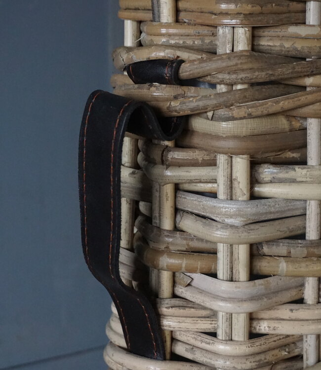 Rene Houtman Vensterbank Mand | Rattan | H40 x B40 x D18 cm