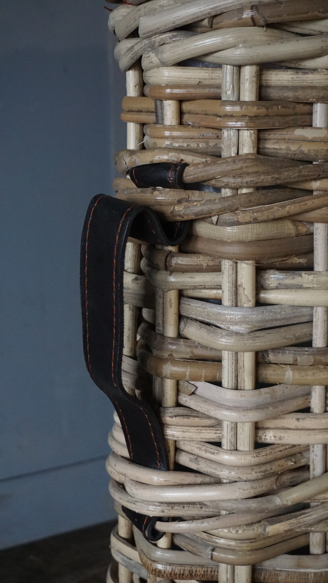 Rene Houtman Vensterbank Mand | Rattan | H40 x B40 x D18 cm