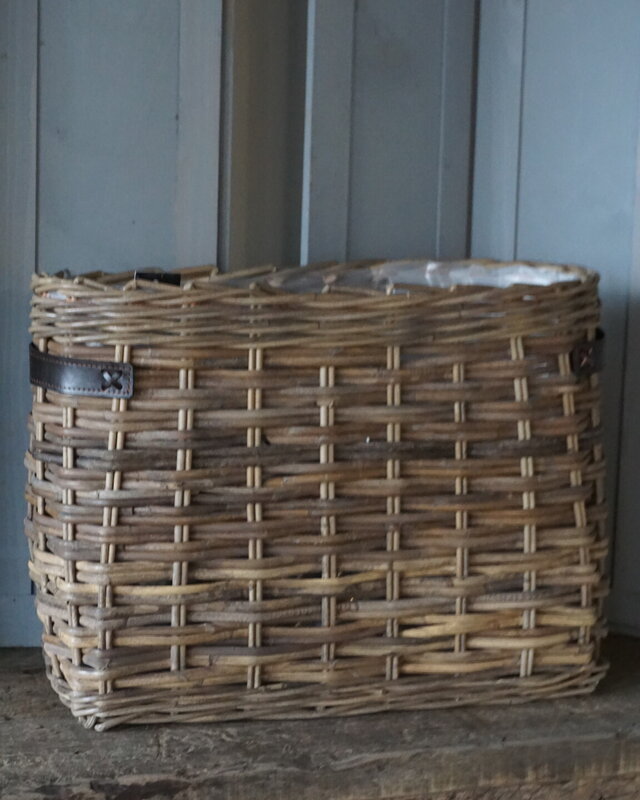 Rene Houtman Vensterbank Mand | Rattan | H40 x B53 x D22 cm