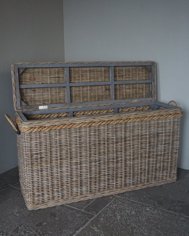 Rene Houtman Dekenkist XL | Rotan | H77 x B140 x D40 cm