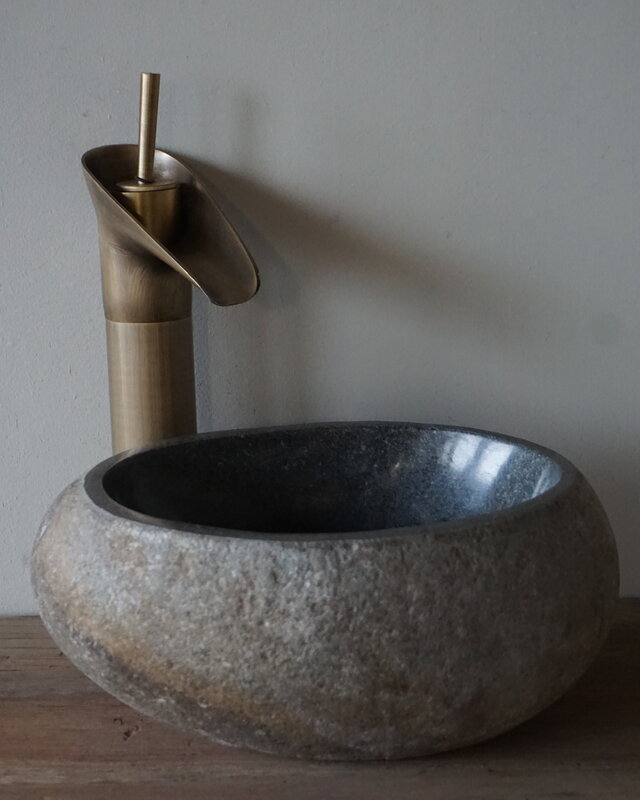 Rene Houtman Kleine Stenen Waskom + Spoelgat | H14 x B30 x D23 cm