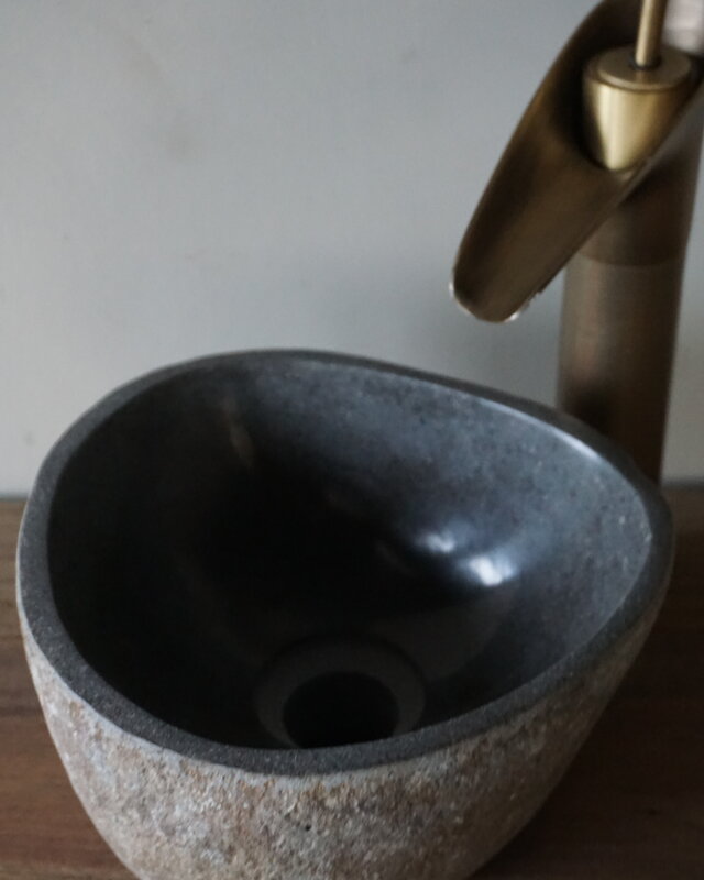 Rene Houtman Kleine Stenen Waskom + Spoelgat | H13 x B24 x D23 cm