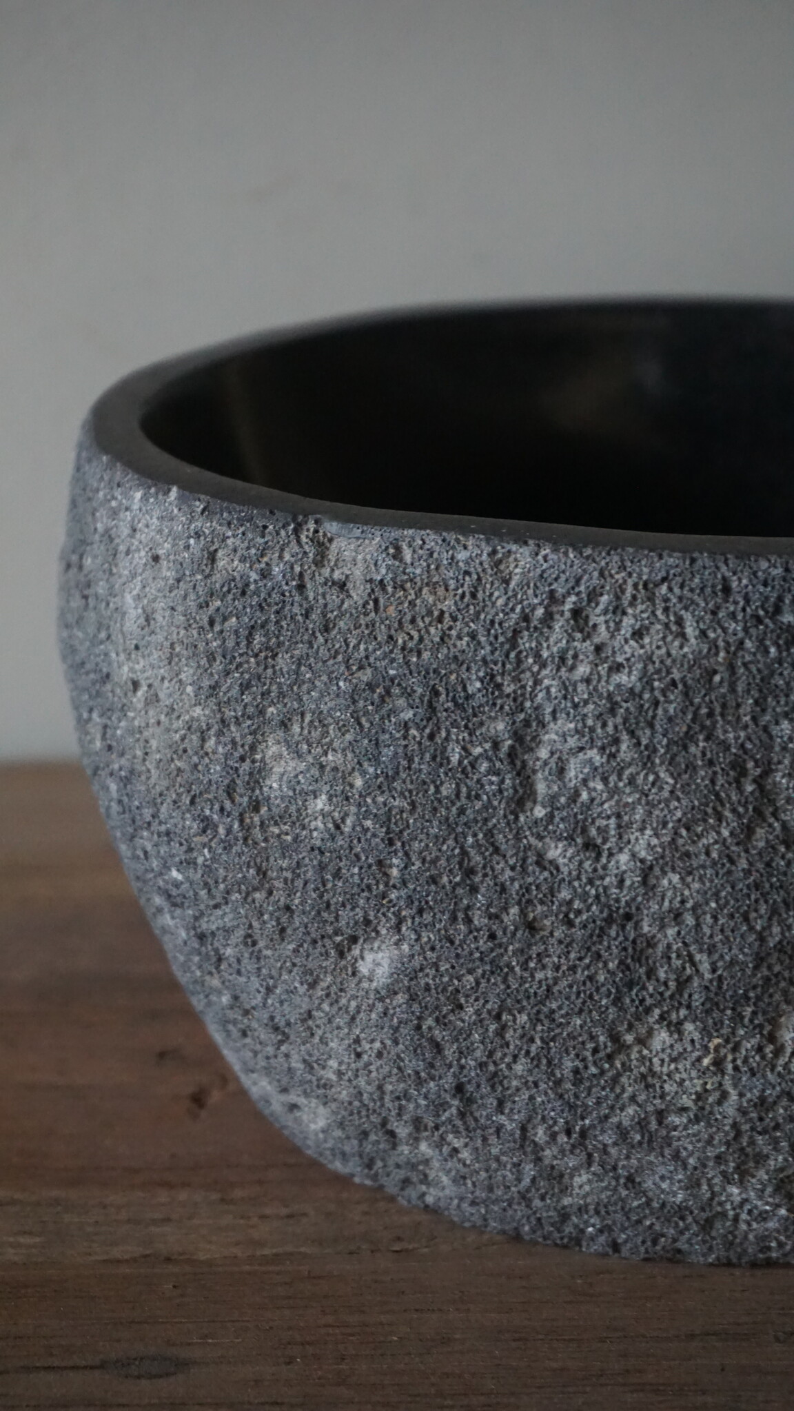 Rene Houtman Kleine Stenen Waskom + Spoelgat | H13 x B25 x D20 cm