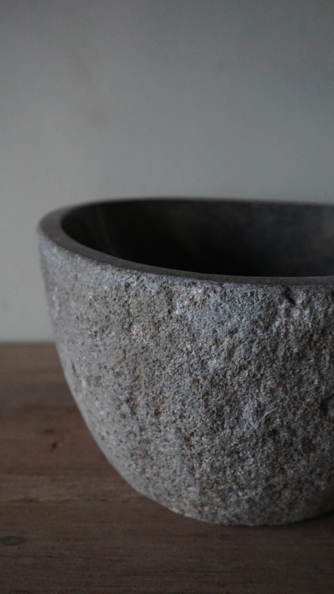 Rene Houtman Kleine Stenen Waskom + Spoelgat | H13 x B27 x D14 cm