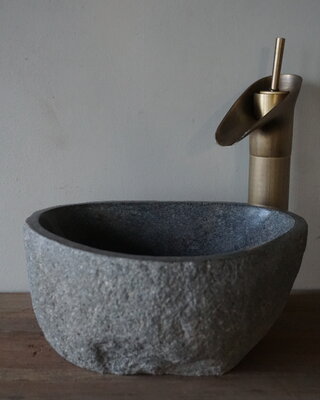 Rene Houtman Kleine Stenen Waskom + Spoelgat | H13,5 x B28 x D23 cm