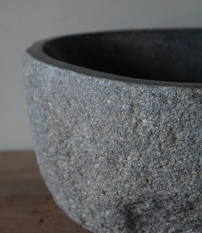Rene Houtman Kleine Stenen Waskom + Spoelgat | H13,5 x B28 x D23 cm