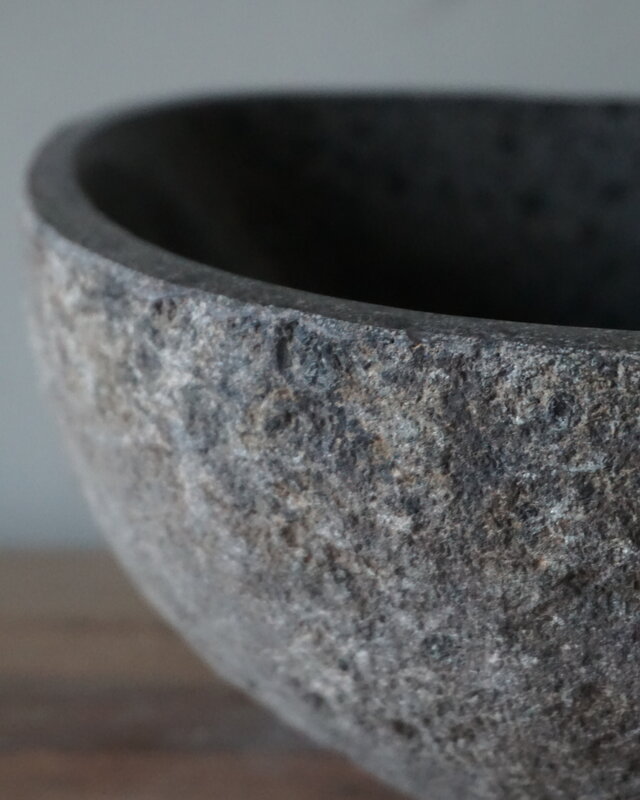 Rene Houtman Kleine Stenen Waskom + Spoelgat | H13 x B26 x D23 cm