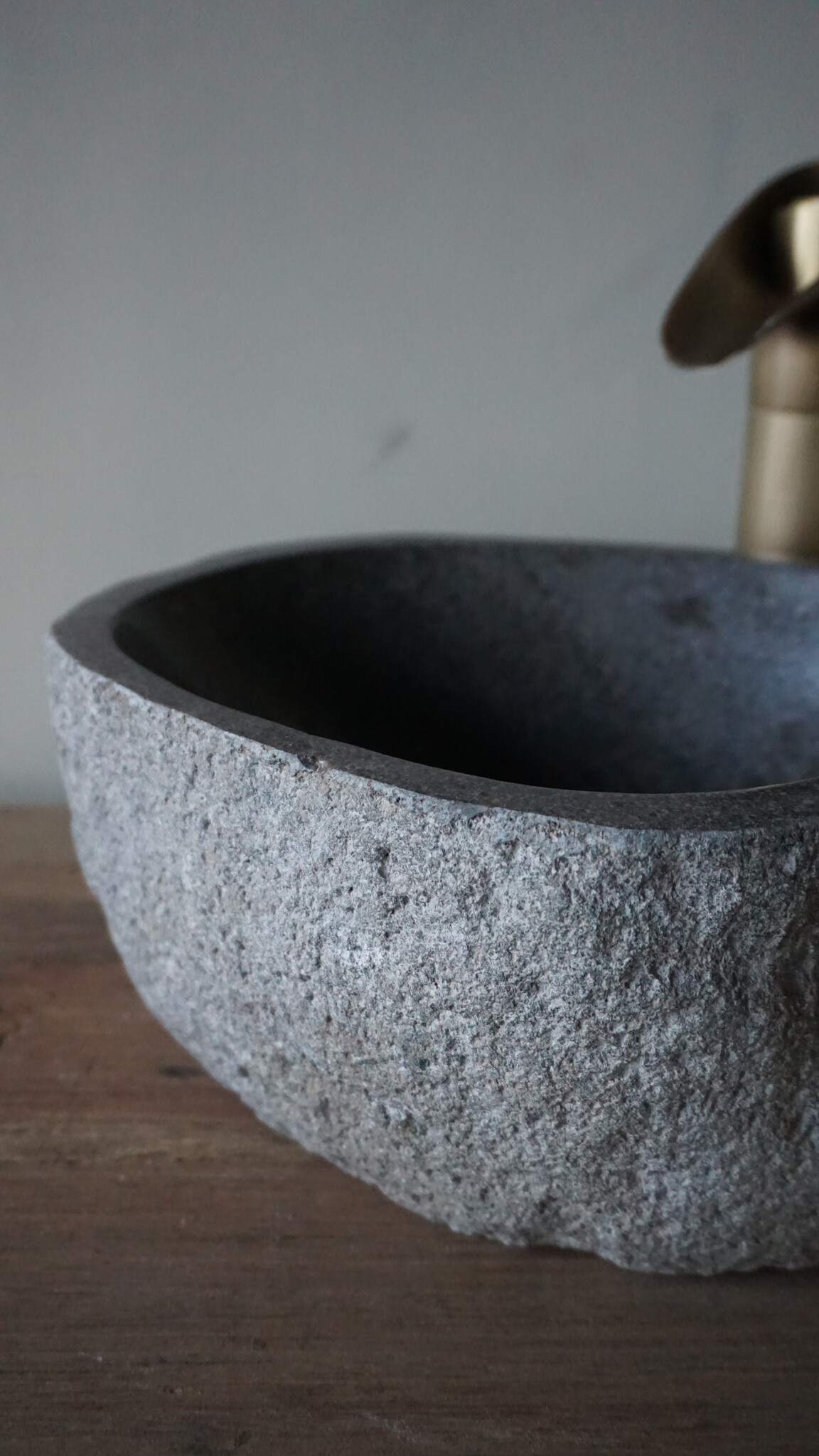 Rene Houtman Kleine Stenen Waskom + Spoelgat | H13 x B30 x D26 cm