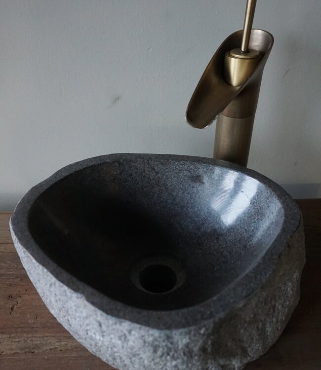 Rene Houtman Kleine Stenen Waskom + Spoelgat | H13 x B30 x D26 cm