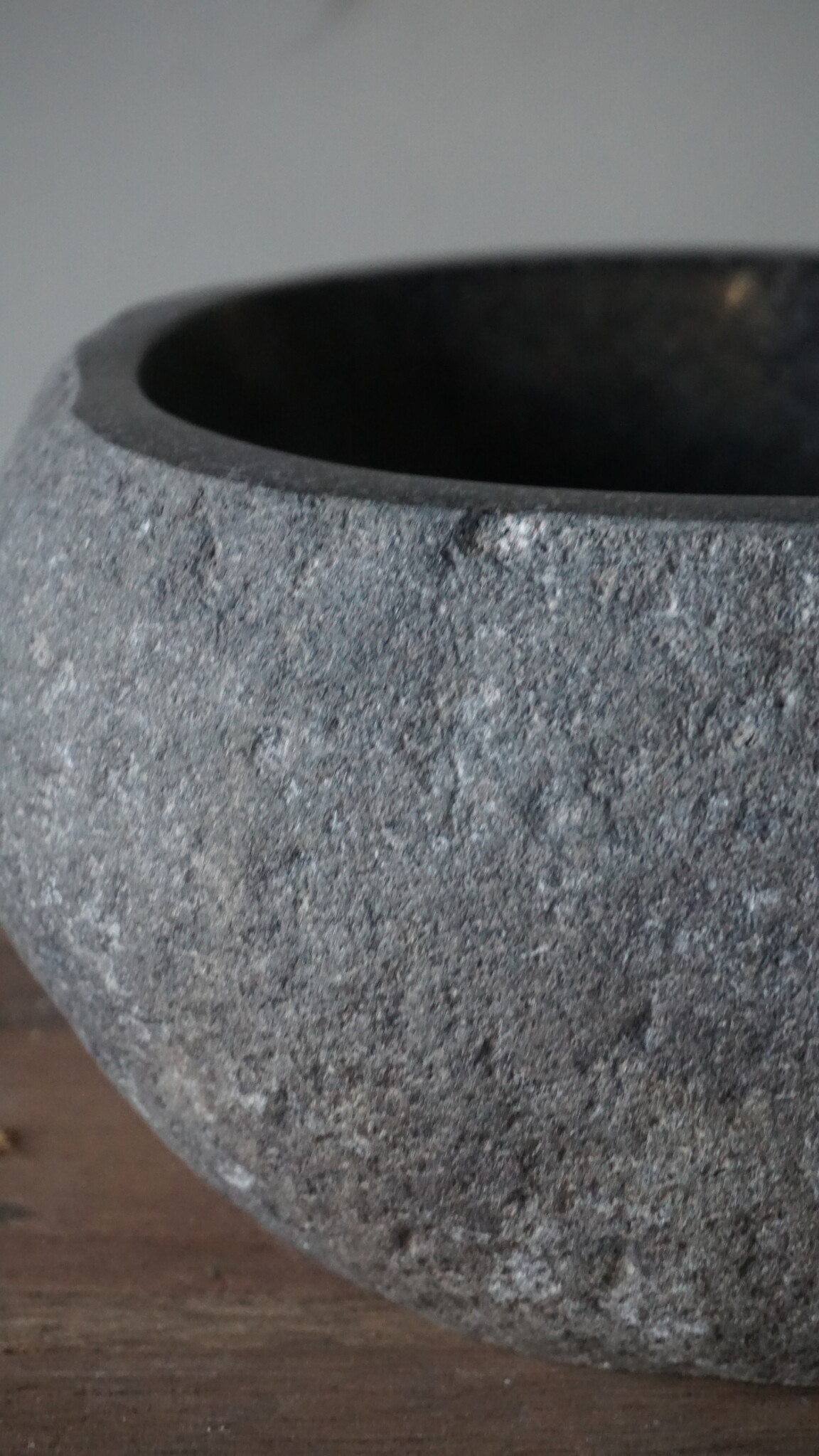 Rene Houtman Kleine Stenen Waskom + Spoelgat | H13 x B25 x D21 cm