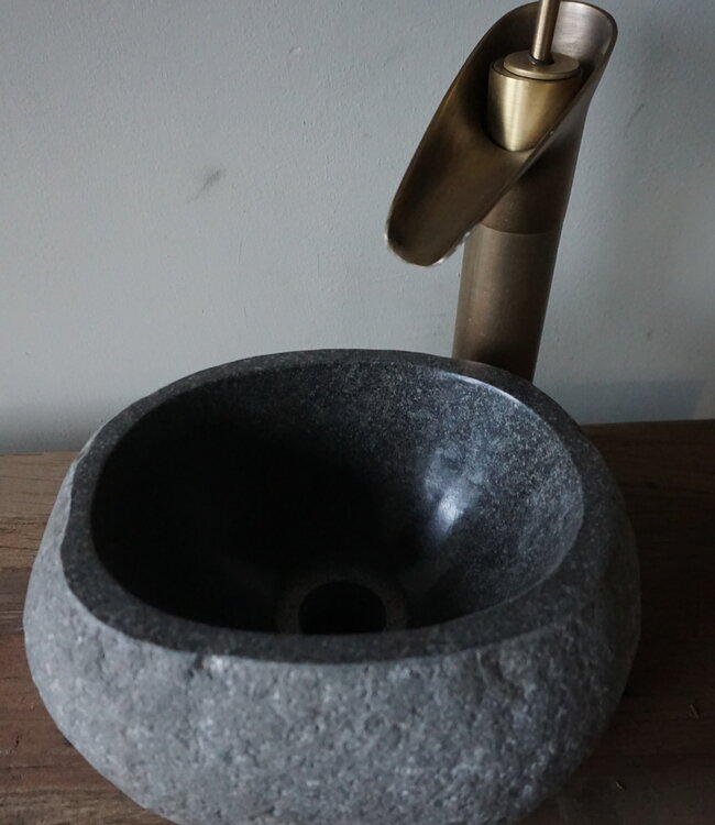 Rene Houtman Kleine Stenen Waskom + Spoelgat | H13 x B25 x D21 cm