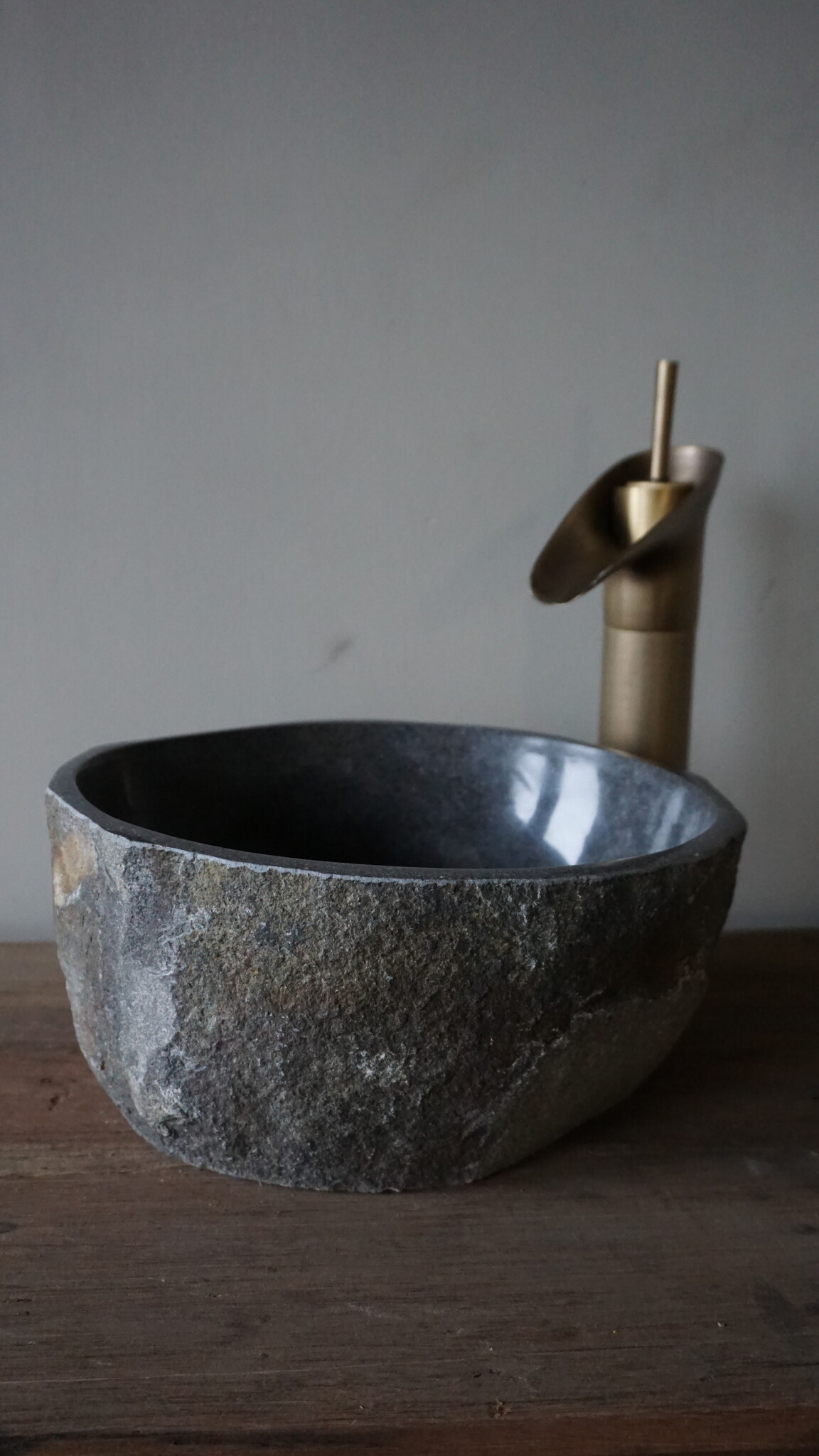Rene Houtman Kleine Stenen Waskom + Spoelgat | H14 x B28 x D24 cm