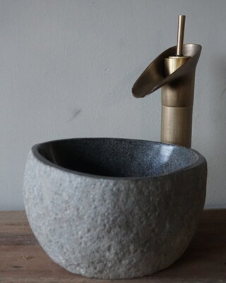 Rene Houtman Kleine Stenen Waskom + Spoelgat | H14 x B23 x D22 cm