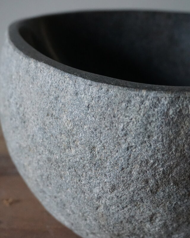 Rene Houtman Kleine Stenen Waskom + Spoelgat | H14 x B23 x D22 cm