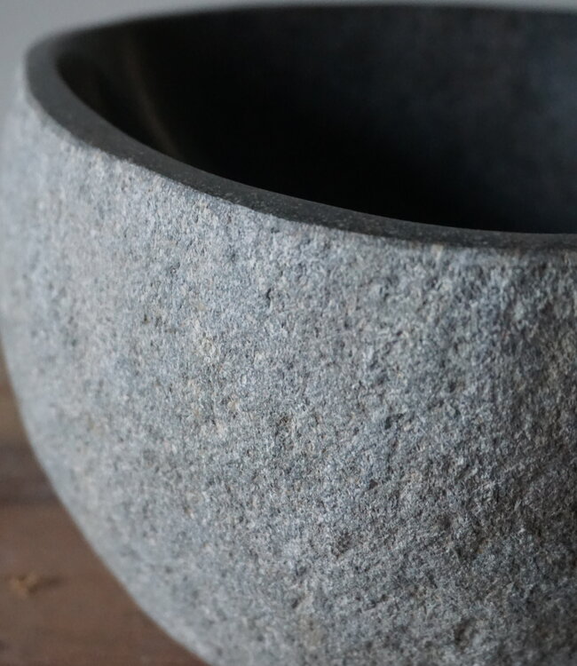 Rene Houtman Kleine Stenen Waskom + Spoelgat | H14 x B23 x D22 cm