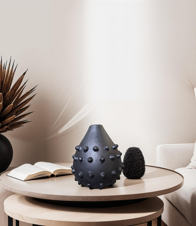 Mojo Boutique Moderne Japandi grote zwarte terracotta vaas