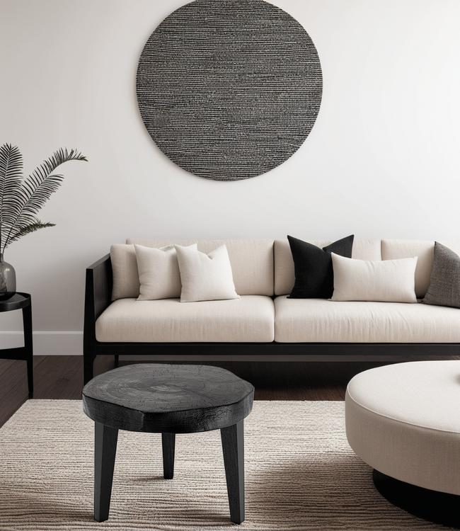 Mojo Boutique Moderne Japandi zwarte salontafel van massief hout met natuurlijke rand