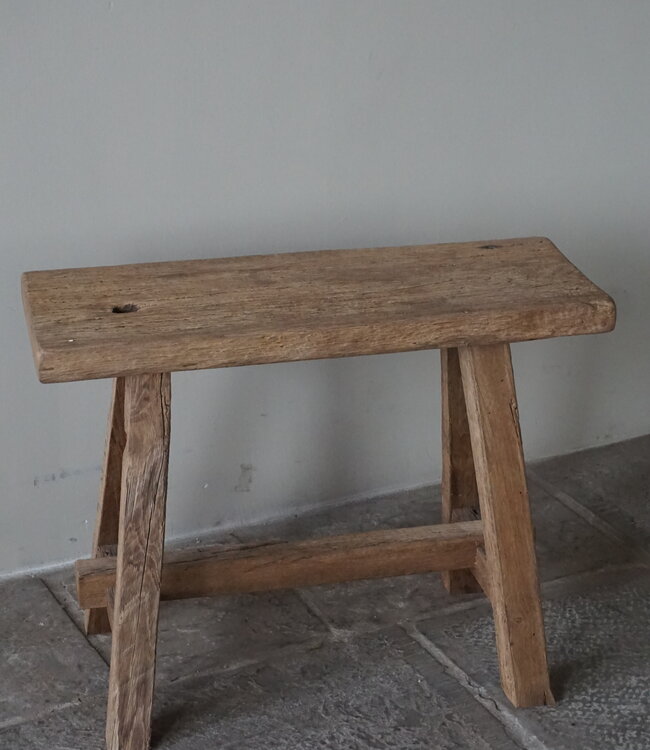 Rene Houtman Oud Eikenhouten Bankje | H47xB60xD23 cm