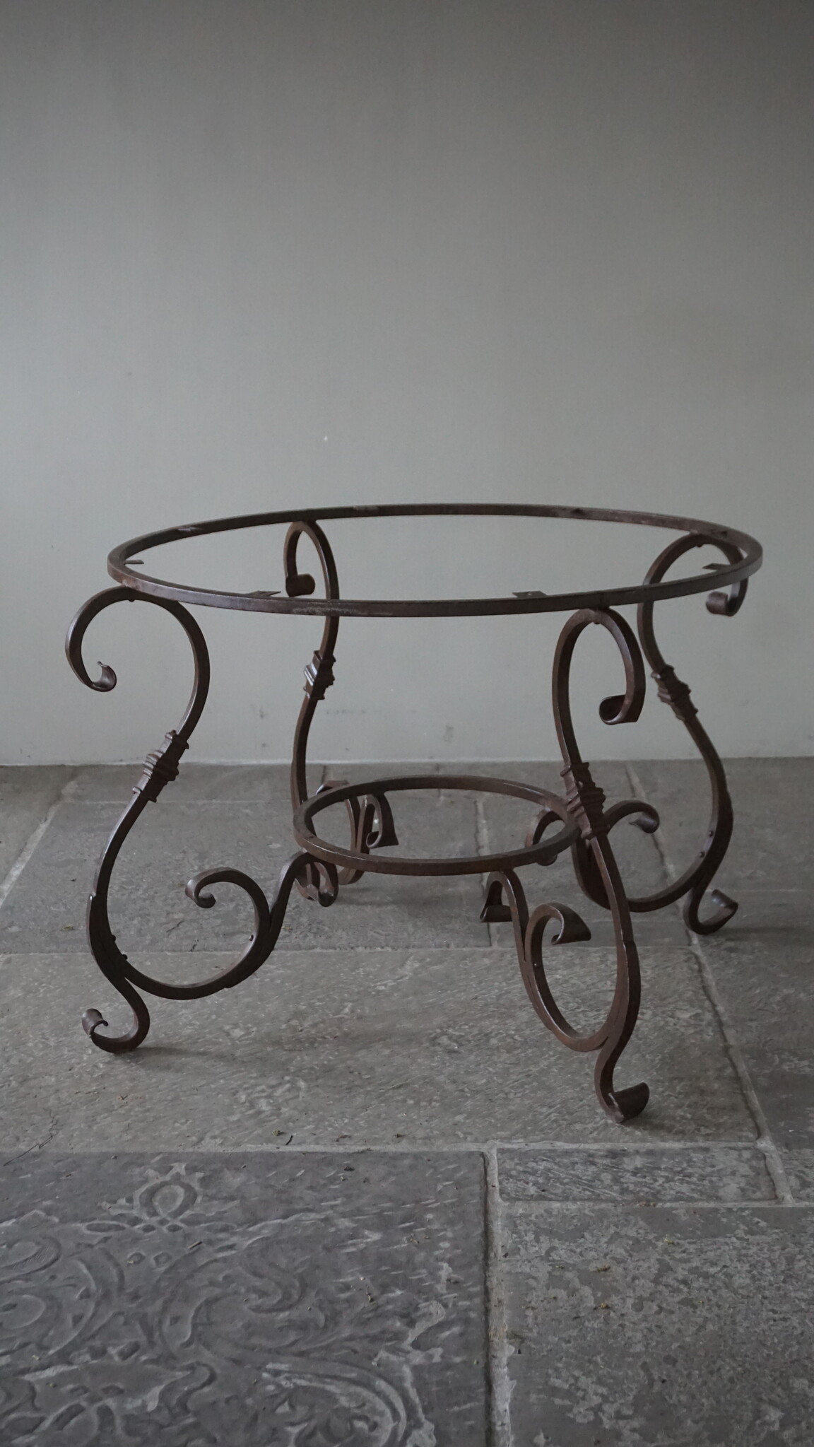 Rene Houtman Gietijzeren Onderstel Romaro | Rond | H73 x D100 cm