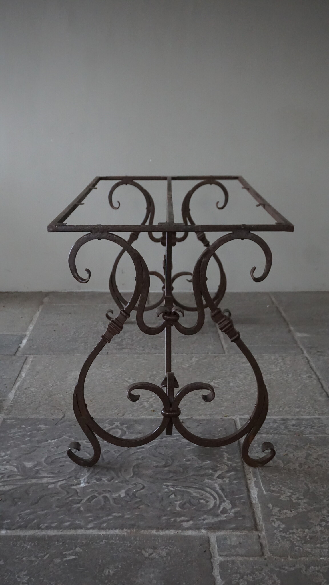 Rene Houtman Gietijzeren Onderstel Romaro | H73 x B170 x D70 cm
