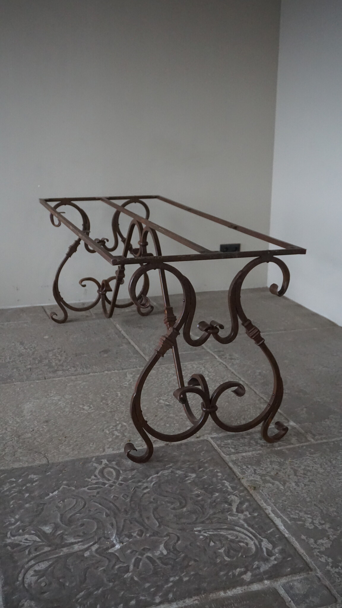Rene Houtman Gietijzeren Onderstel Romaro | H73 x B170 x D70 cm