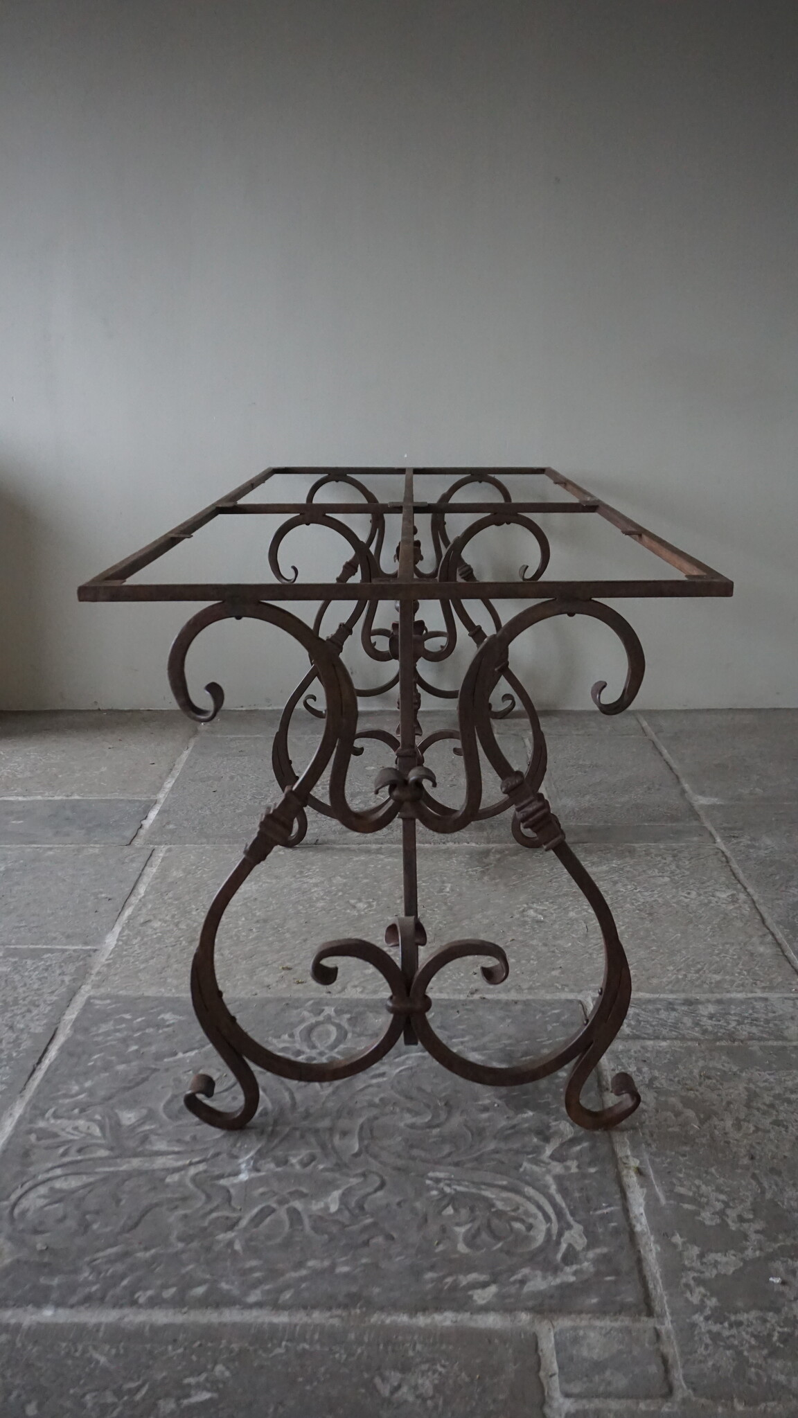 Rene Houtman Gietijzeren Onderstel Romaro | H73 x B230 x D80 cm