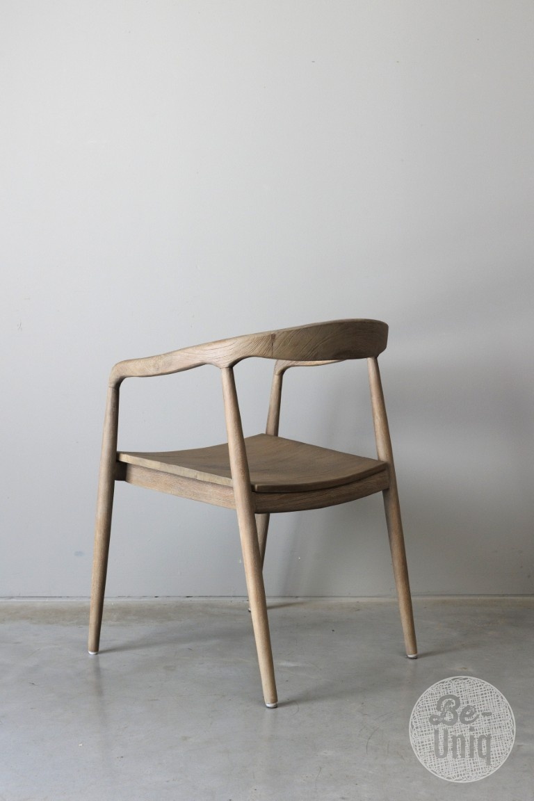 Be-Uniq Armstoel Zira | Teak | H77xB54xD50 Cm Light