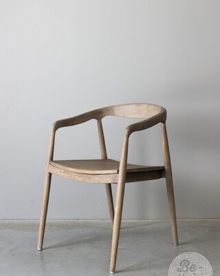Be-Uniq Armstoel Zira | Teak | H77xB54xD50 Cm Light