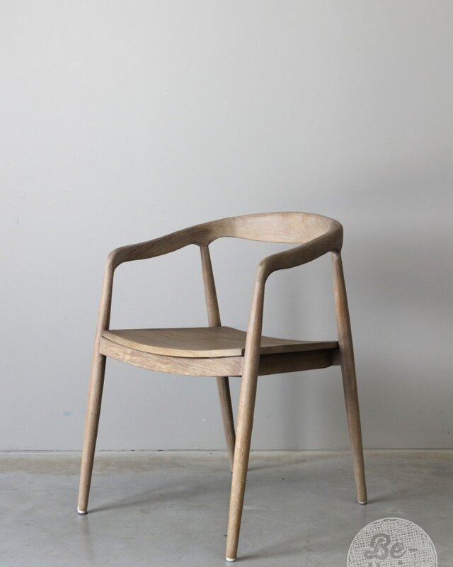 Be-Uniq Armstoel Zira | Teak | H77xB54xD50 Cm Light