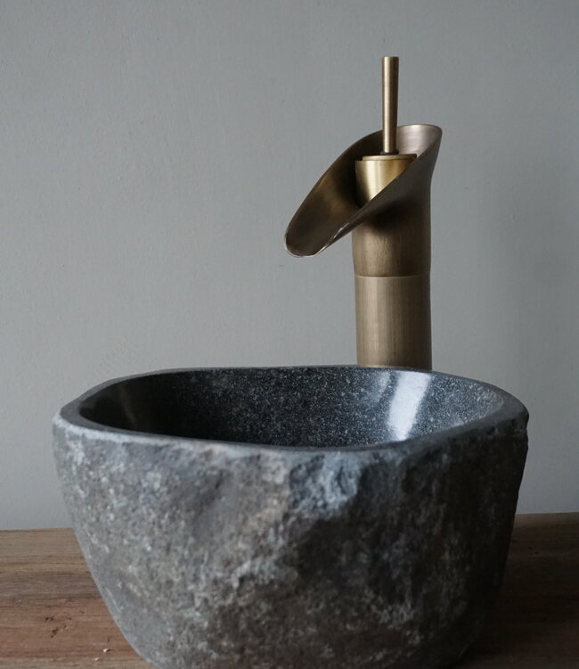 Rene Houtman Kleine Stenen Waskom + Spoelgat | H14 x B24 x D22 cm