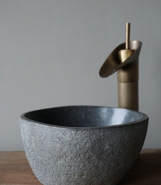 Rene Houtman Kleine Stenen Waskom + Spoelgat | H13,5 x B25,5 x D21 cm