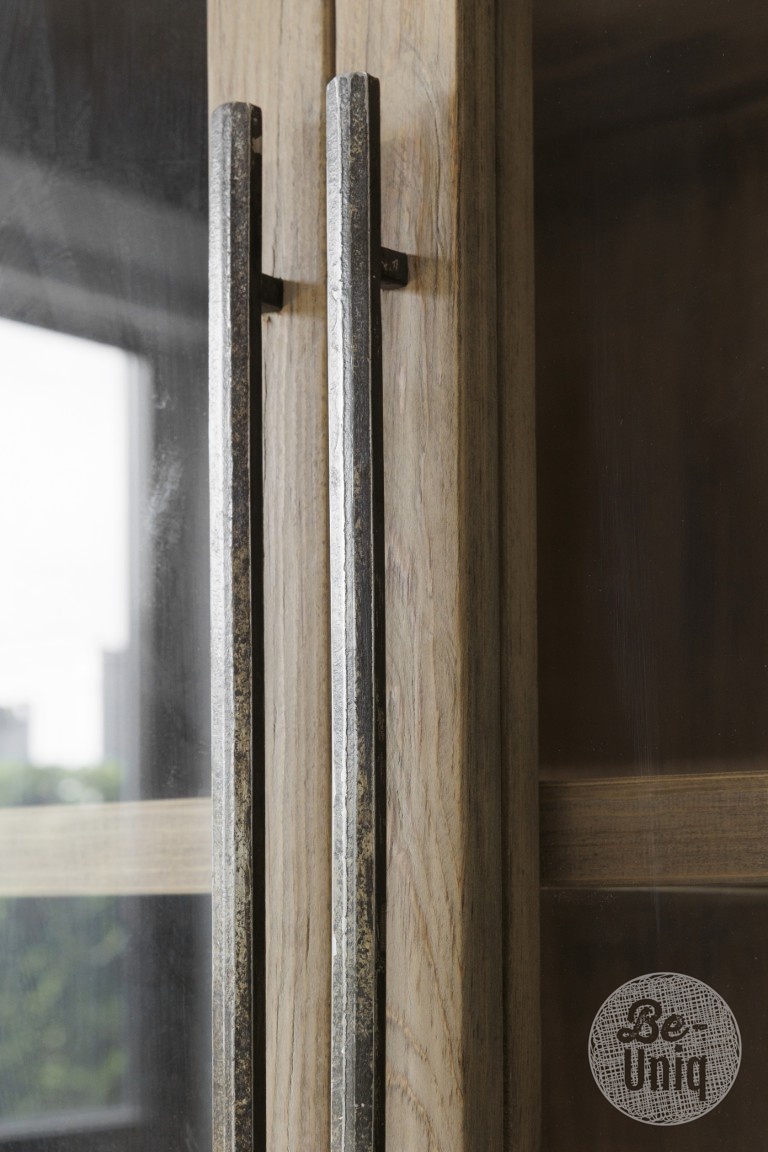 Be-Uniq Vitrinekast | Oud Hout | China
