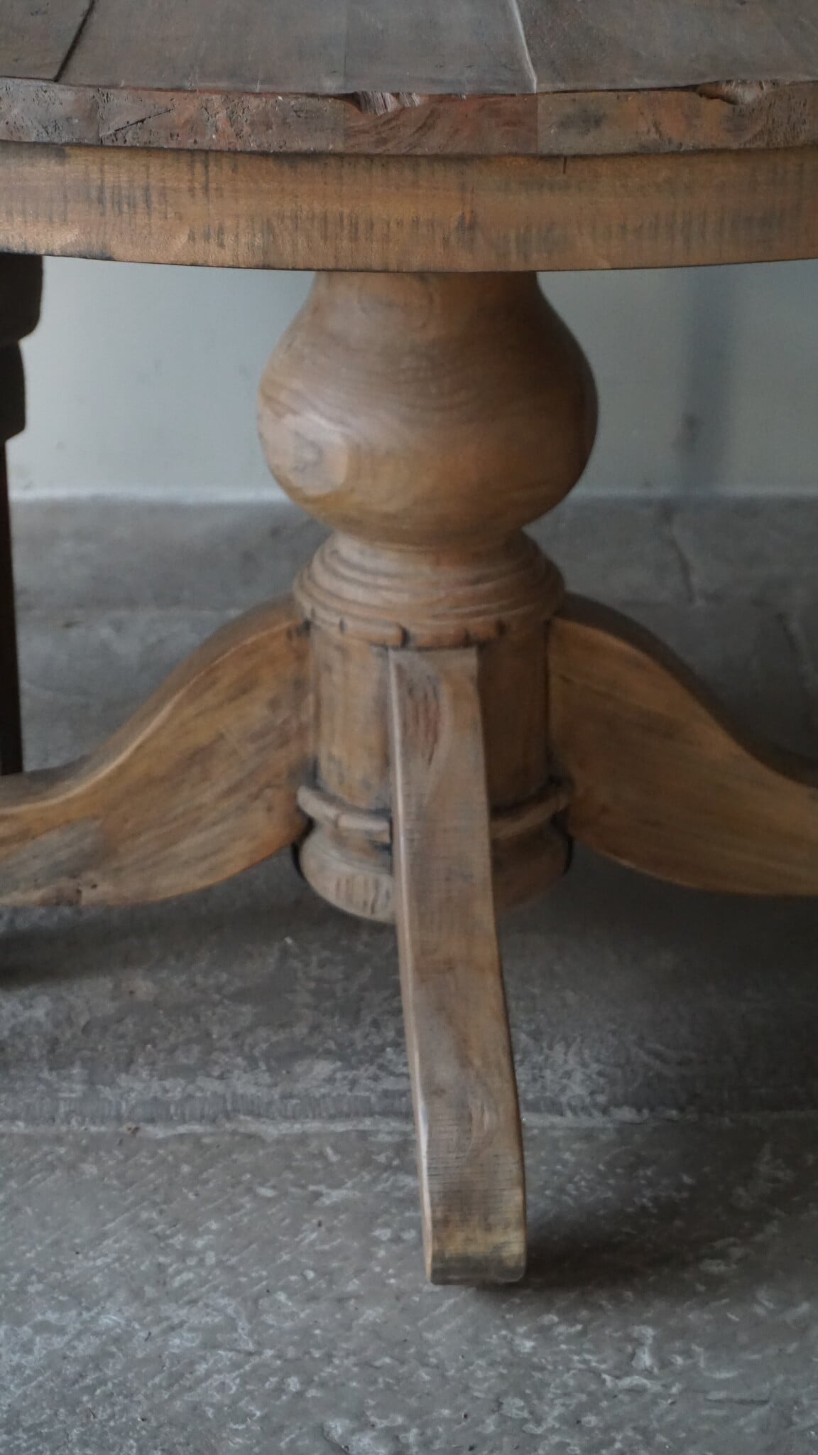 Rene Houtman Eetkamertafel | Rond | Bruin | H79 x D130 cm