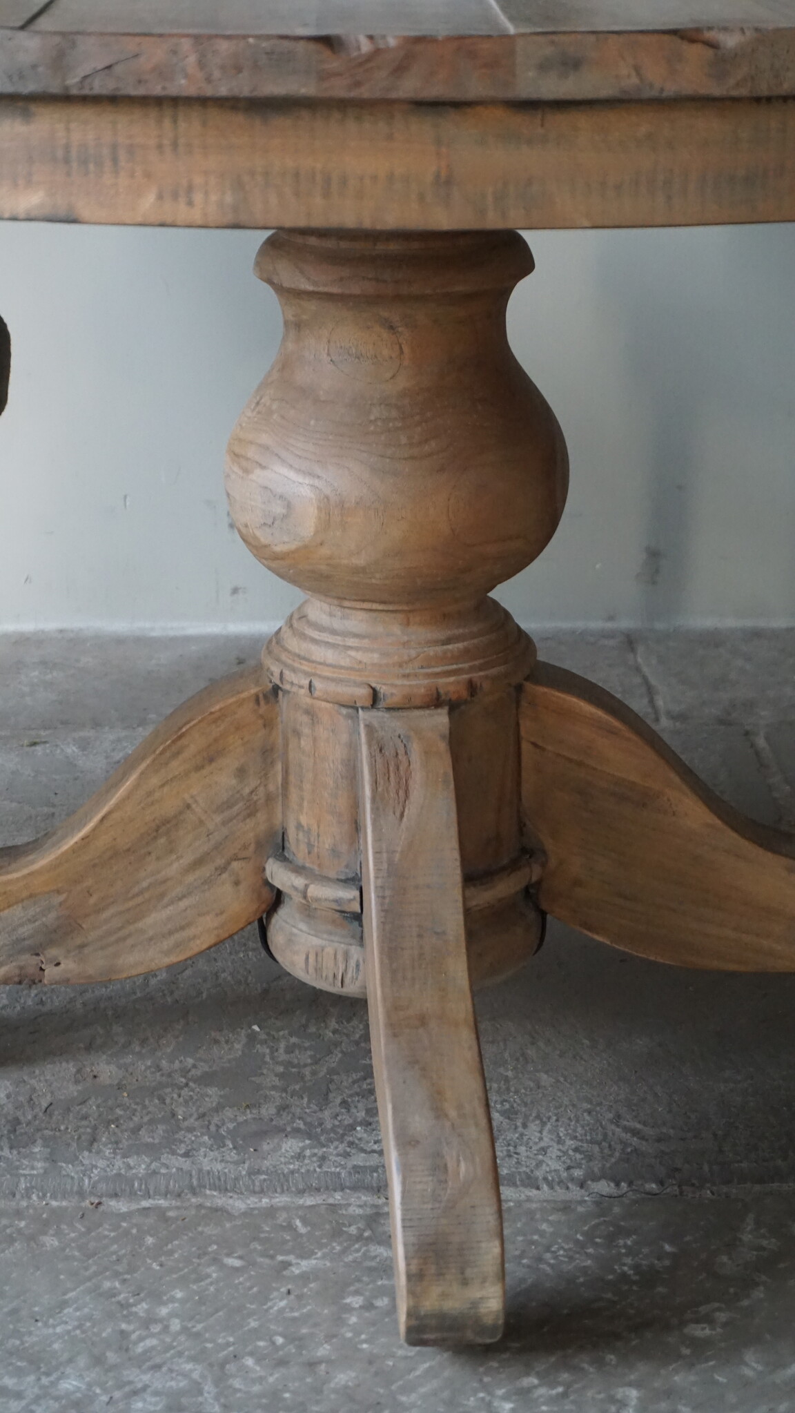Rene Houtman Eetkamertafel | Rond | Bruin | H79 x D130 cm