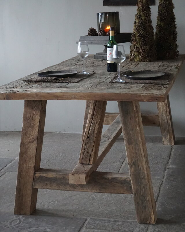 Rene Houtman Oud Eikenhouten Kloostertafel | H79xB220xD100