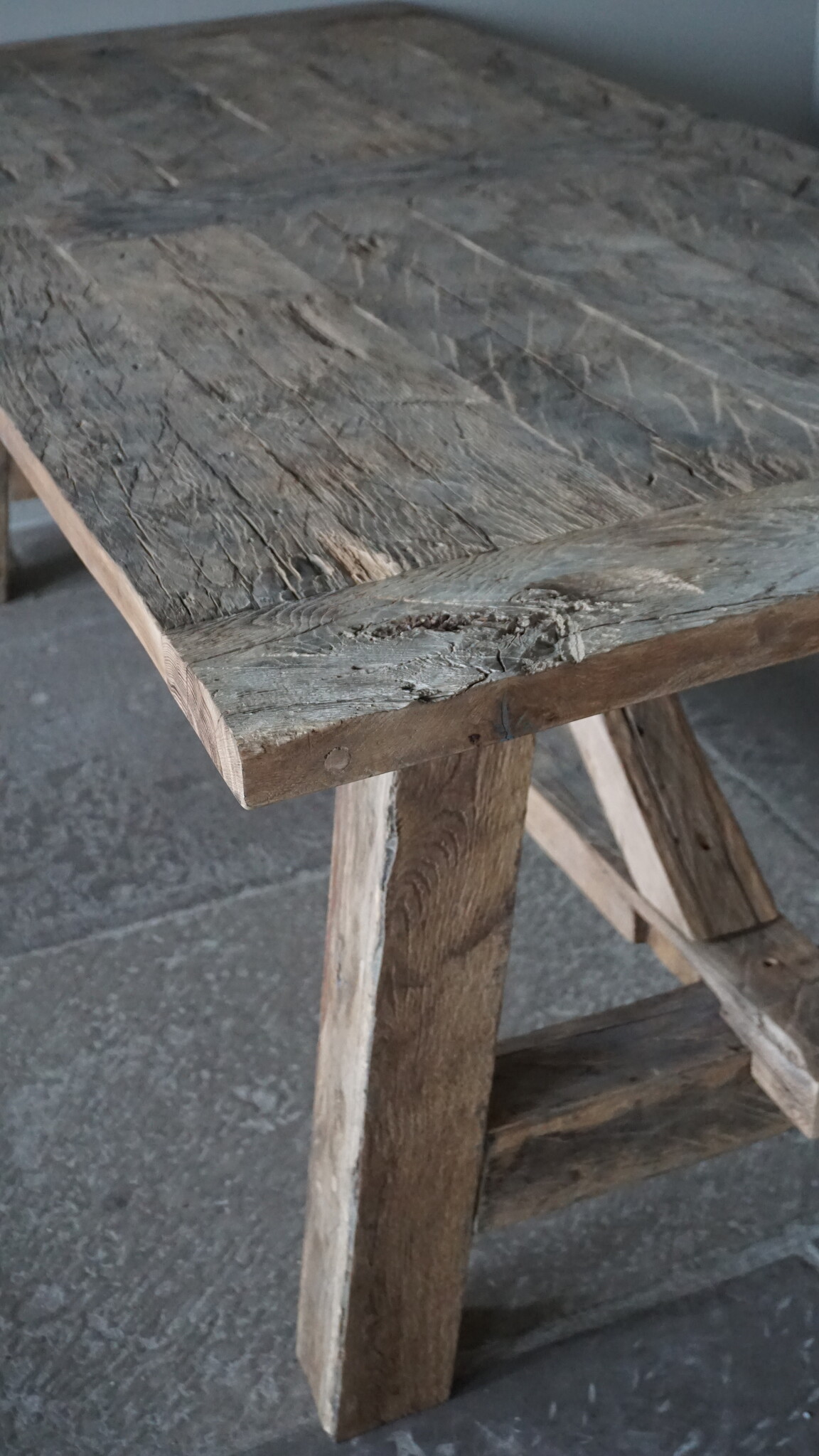 Rene Houtman Oud Eikenhouten Kloostertafel | H79xB220xD100