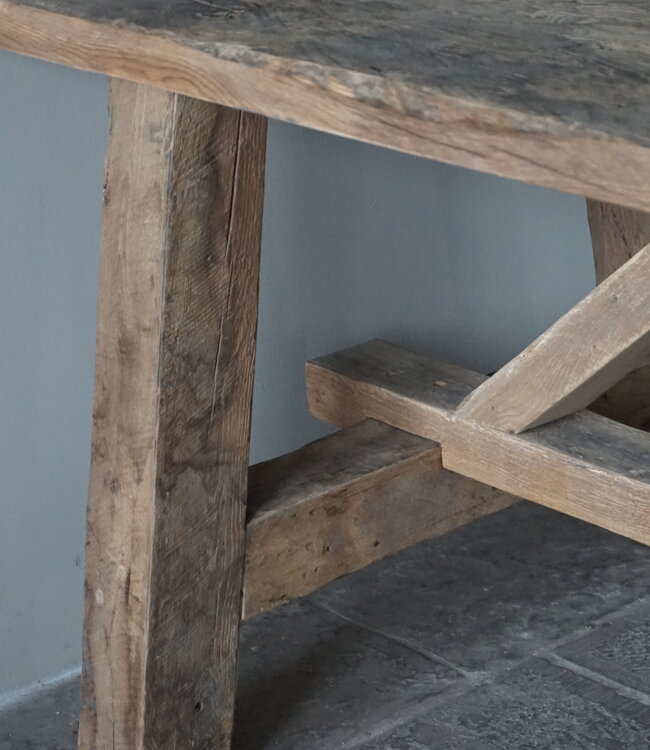 Rene Houtman Oud Eikenhouten Kloostertafel | H79xB220xD100