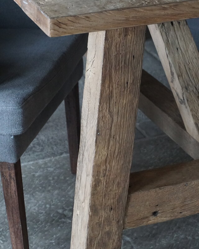 Rene Houtman Kloostertafel Oud Eikenhout | H79xB220xD100