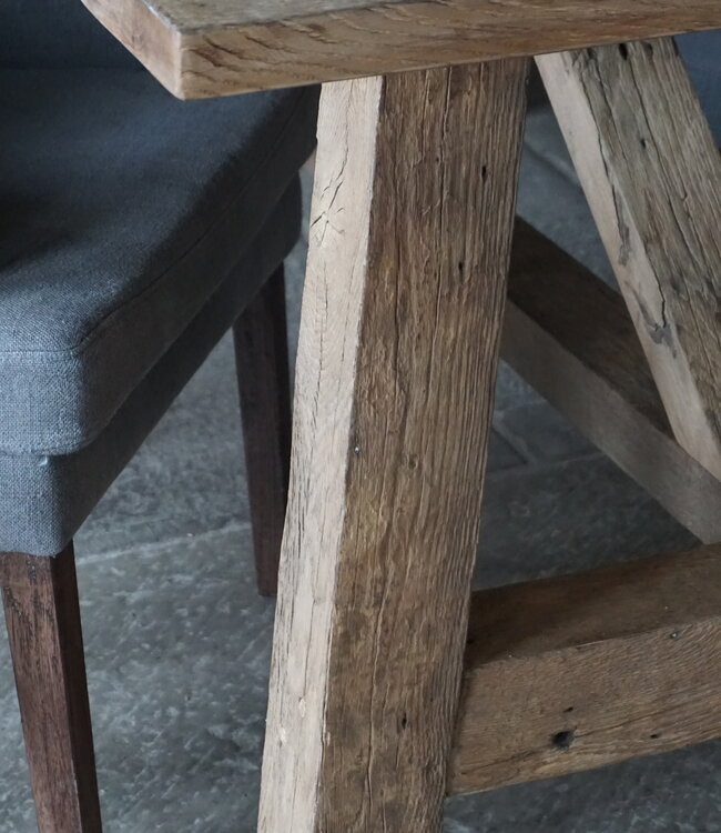 Rene Houtman Kloostertafel Oud Eikenhout | H79xB220xD100