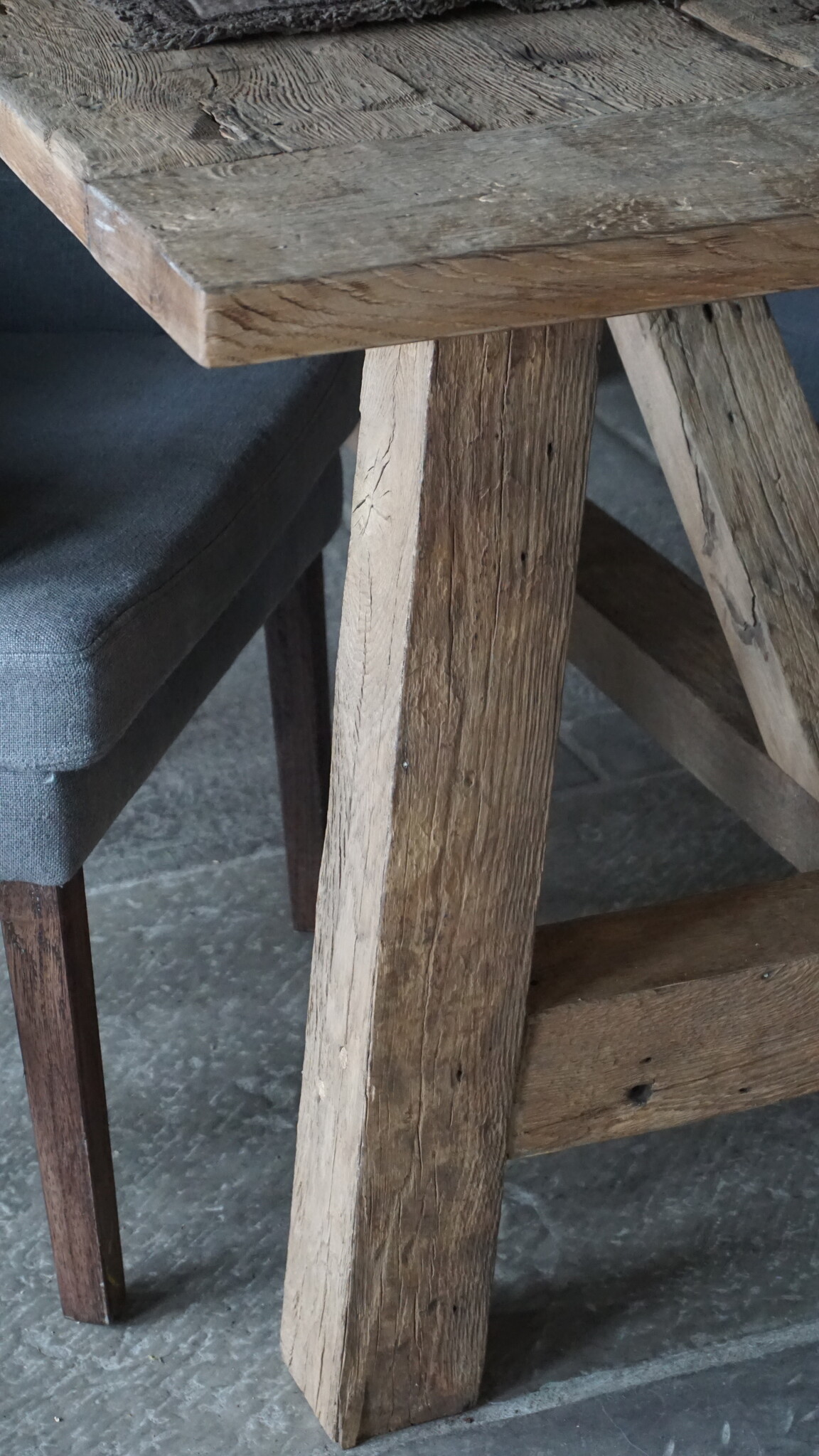 Rene Houtman Kloostertafel Oud Eikenhout | H79xB220xD100