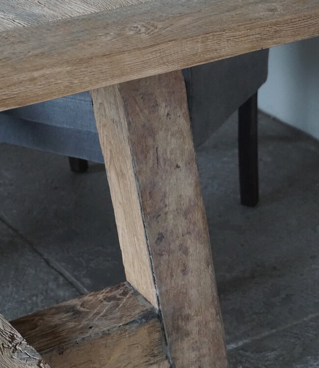 Rene Houtman Oud Eikenhouten Kloostertafel | H79xB250xD100