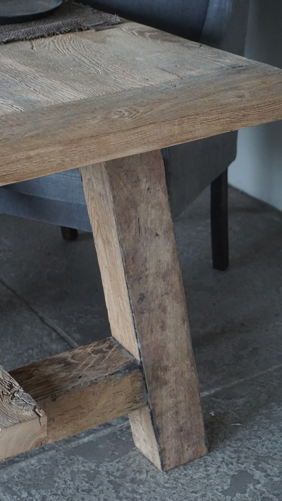 Rene Houtman Oud Eikenhouten Kloostertafel | H79xB250xD100