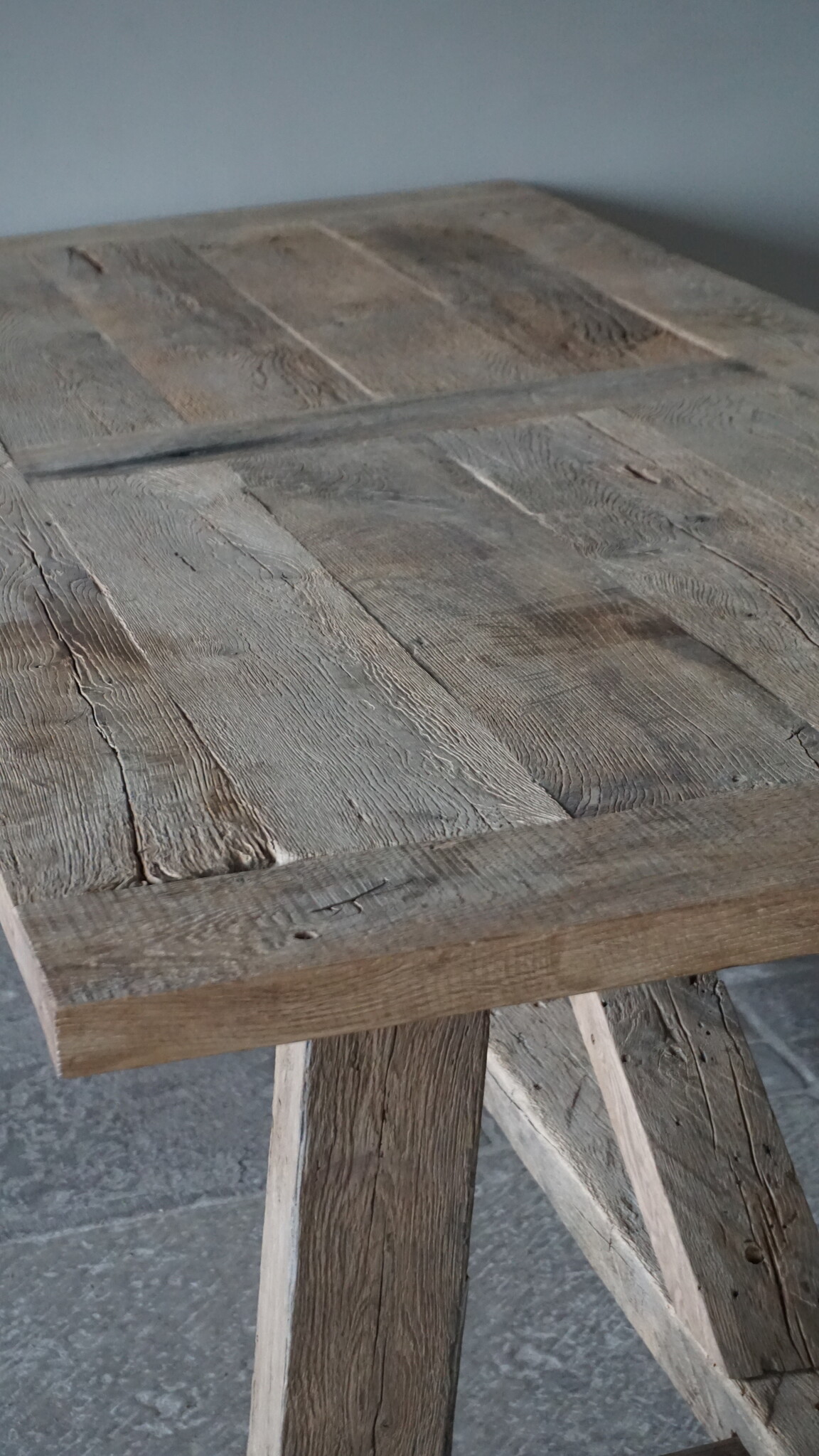 Rene Houtman Oud Eikenhouten Kloostertafel | H79xB250xD100