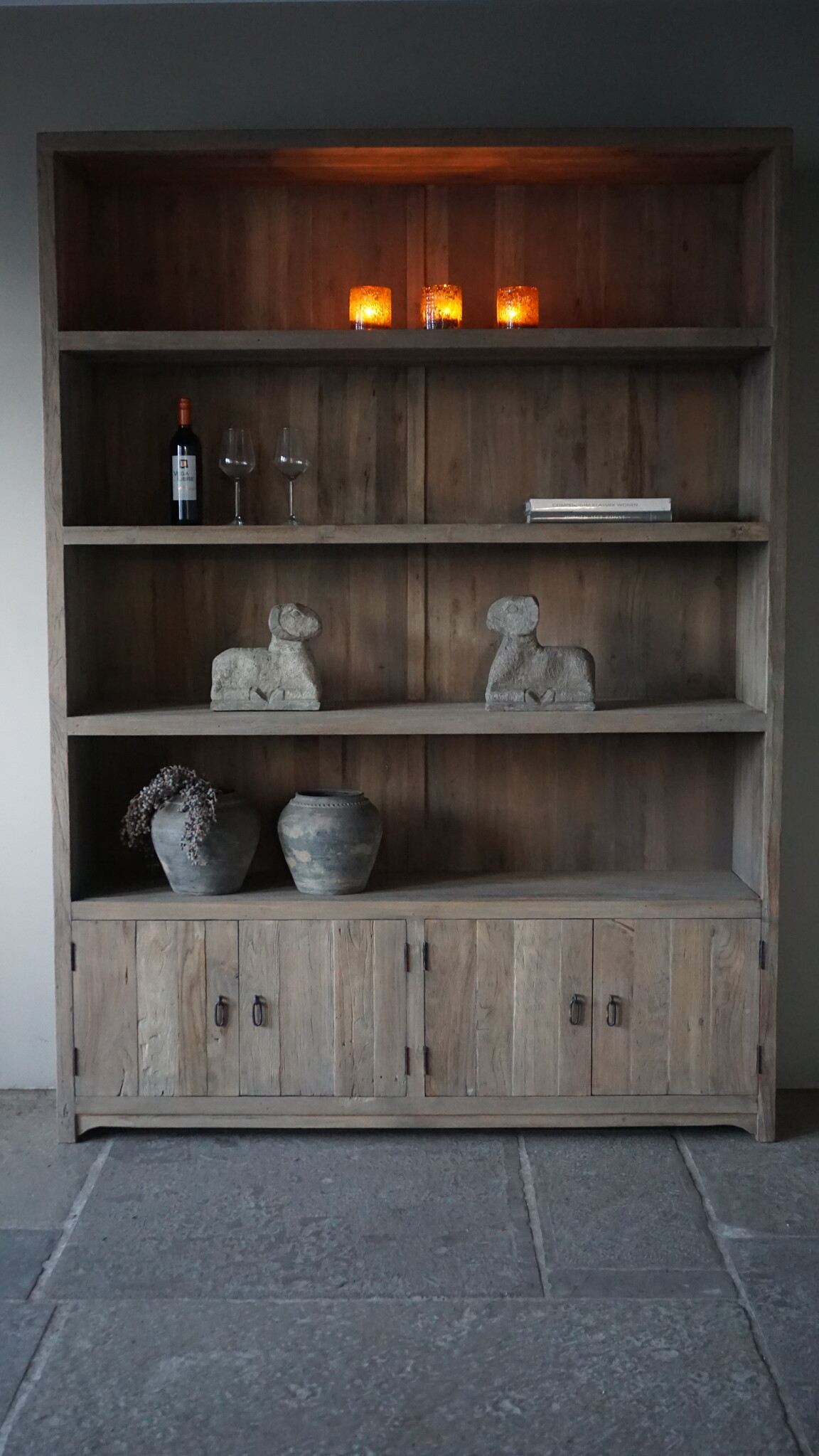 Rene Houtman Boekenkast Elm | Elmwood Finish | H220xB160xD40 cm