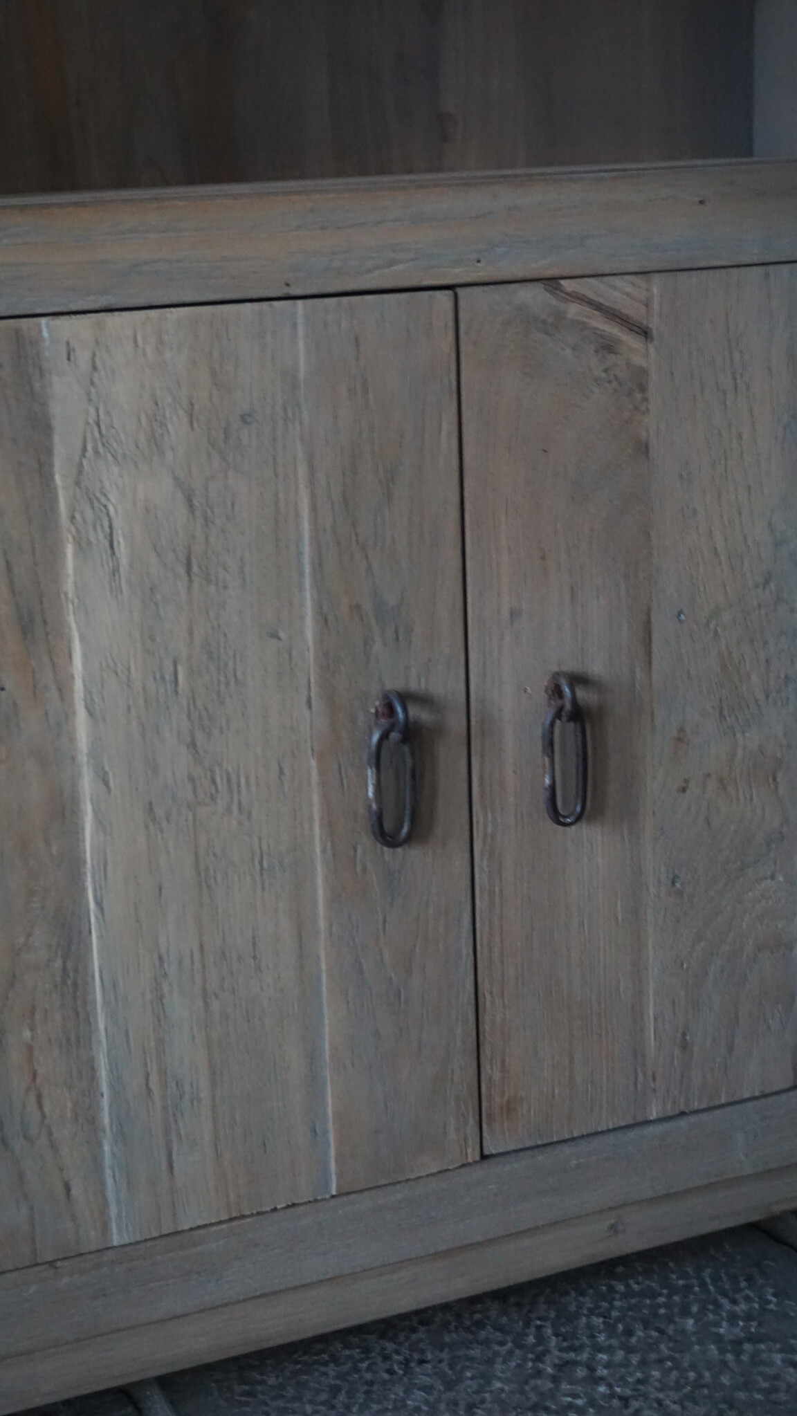 Rene Houtman Boekenkast Elm | Elmwood Finish | H220xB160xD40 cm
