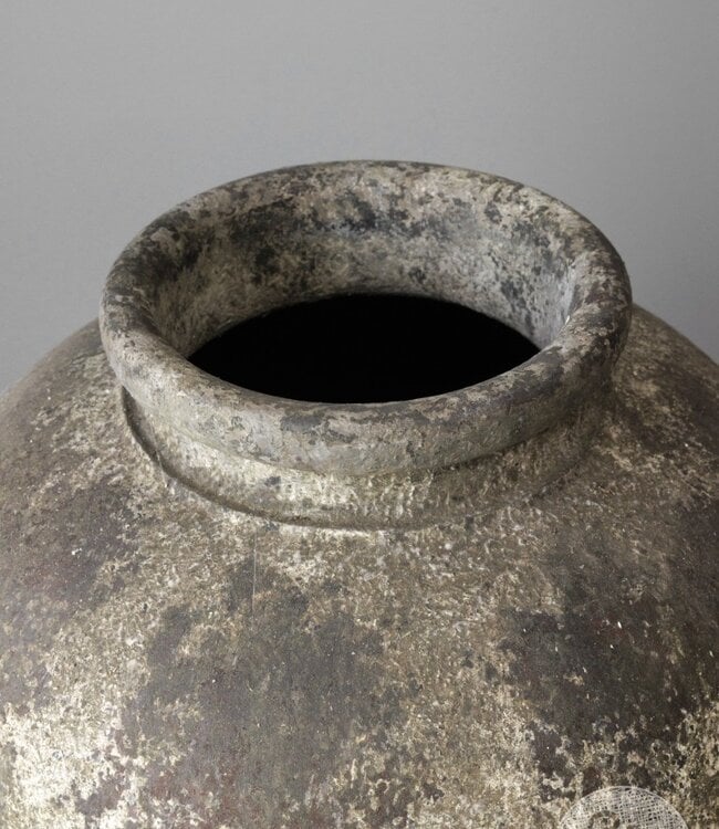 Be-Uniq Oude Verweerde Pot | Indonesië | H81 x D61 cm