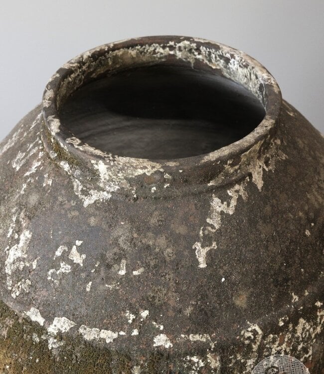 Be-Uniq Oude Verweerde Pot | Indonesie | H80 x D63 cm