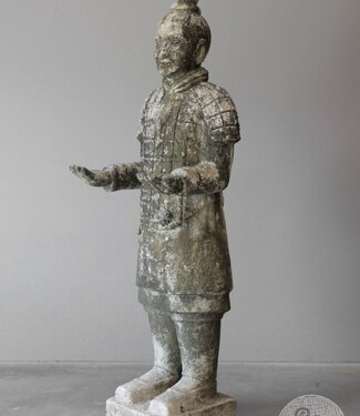 Be-Uniq Oud Verweerd Beeld | Krijger | H62 x B47 x D50 cm