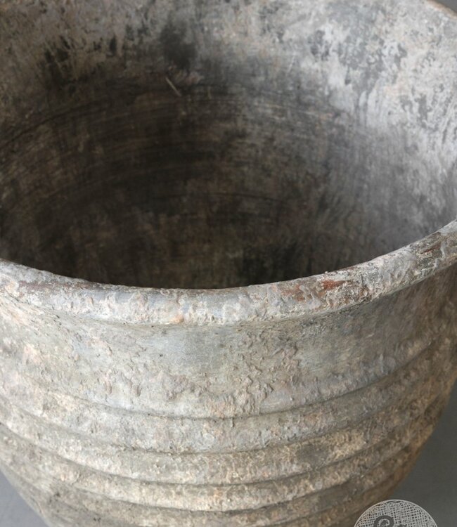 Be-Uniq Oude Verweerde Pot | Indonesie | H70 x D70 cm