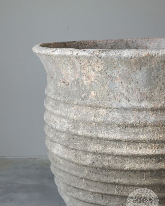 Be-Uniq Oude Verweerde Pot | Indonesie | H70 x D70 cm